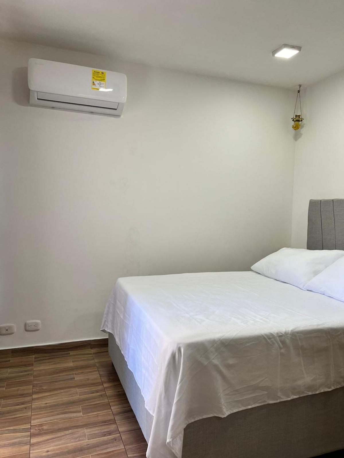 Moderno Rincon Urbano Apartment